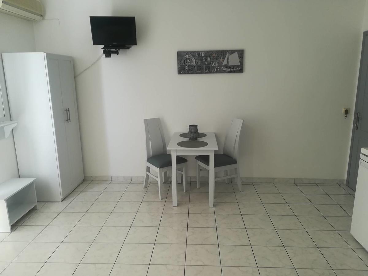 Ferienwohnung Venus De Milo Adamantas  Exterior foto